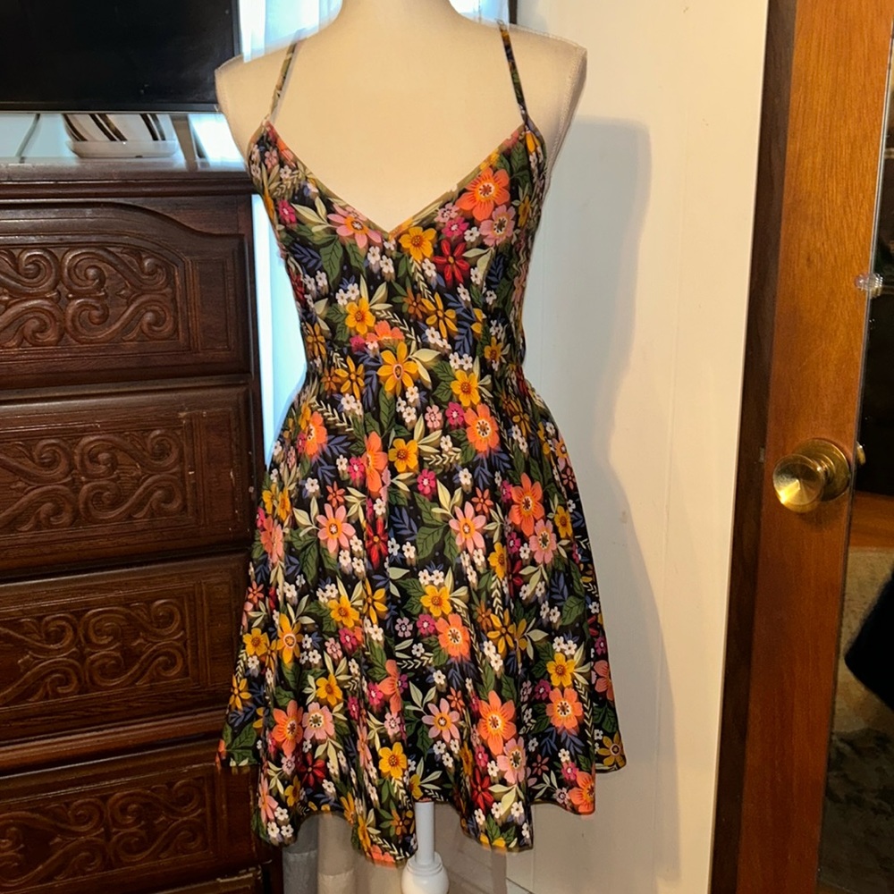 Shein, Floral Backless, deep V, floral sundress. Size M/6. Never worn.